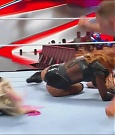 WWE_Monday_Night_Raw_2022_12_05_720p_HDTV_x264-NWCHD_mp4_007436554.jpg