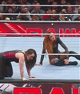 WWE_Monday_Night_Raw_2022_12_05_720p_HDTV_x264-NWCHD_mp4_007460978.jpg