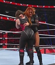 WWE_Monday_Night_Raw_2022_12_05_720p_HDTV_x264-NWCHD_mp4_007470187.jpg