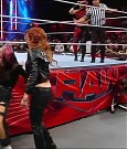 WWE_Monday_Night_Raw_2022_12_12_720p_HDTV_x264-NWCHD_mp4_000196963.jpg