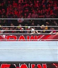 WWE_Monday_Night_Raw_2022_12_19_720p_HDTV_x264-NWCHD_mp4_005804202.jpg