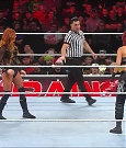 WWE_Monday_Night_Raw_2022_12_19_720p_HDTV_x264-NWCHD_mp4_005810609.jpg