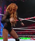 WWE_Monday_Night_Raw_2022_12_19_720p_HDTV_x264-NWCHD_mp4_005972370.jpg
