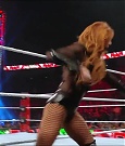 WWE_Monday_Night_Raw_2022_12_19_720p_HDTV_x264-NWCHD_mp4_005972771.jpg