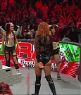 WWE_Monday_Night_Raw_2022_12_19_720p_HDTV_x264-NWCHD_mp4_005976775.jpg