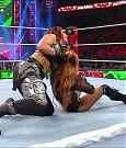 WWE_Monday_Night_Raw_2022_12_19_720p_HDTV_x264-NWCHD_mp4_006016315.jpg