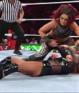 WWE_Monday_Night_Raw_2022_12_19_720p_HDTV_x264-NWCHD_mp4_006033132.jpg