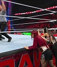 WWE_Monday_Night_Raw_2022_12_19_720p_HDTV_x264-NWCHD_mp4_006037136.jpg