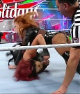 WWE_Monday_Night_Raw_2022_12_19_720p_HDTV_x264-NWCHD_mp4_006141874.jpg