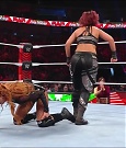 WWE_Monday_Night_Raw_2022_12_19_720p_HDTV_x264-NWCHD_mp4_006223555.jpg