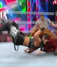 WWE_Monday_Night_Raw_2022_12_19_720p_HDTV_x264-NWCHD_mp4_006239171.jpg