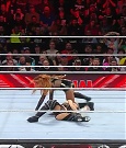 WWE_Monday_Night_Raw_2023_01_02_720p_HDTV_x264-NWCHD_mp4_005067934.jpg
