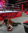 WWE_Monday_Night_Raw_2023_01_02_720p_HDTV_x264-NWCHD_mp4_005587187.jpg