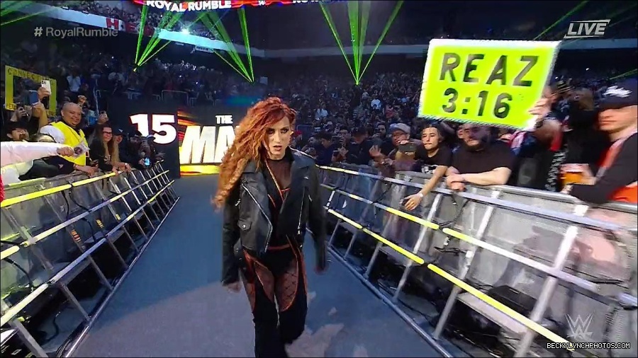 WWE_Royal_Rumble_2023_720p_WEB_h264-HEEL_mp4_009504416.jpg
