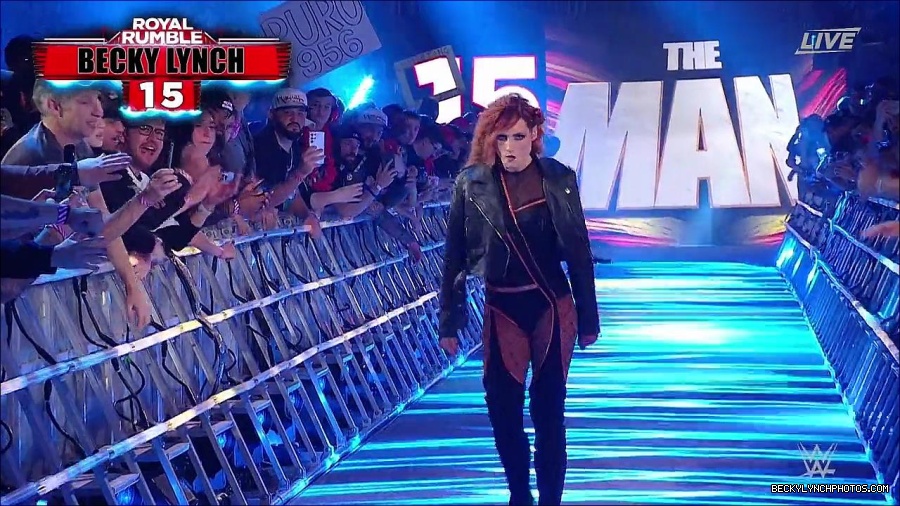 WWE_Royal_Rumble_2023_720p_WEB_h264-HEEL_mp4_009514816.jpg