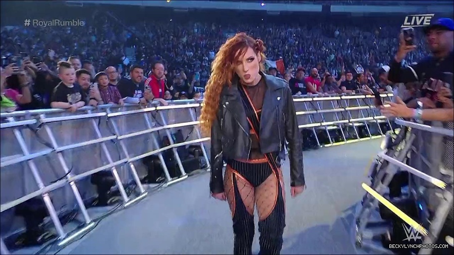 WWE_Royal_Rumble_2023_720p_WEB_h264-HEEL_mp4_009522416.jpg
