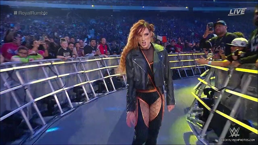 WWE_Royal_Rumble_2023_720p_WEB_h264-HEEL_mp4_009522816.jpg