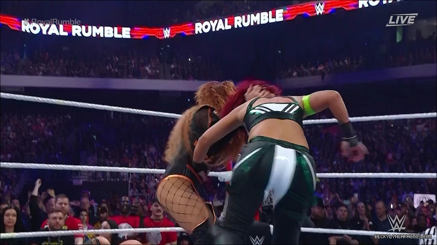 WWE_Royal_Rumble_2023_720p_WEB_h264-HEEL_mp4_009536016.jpg