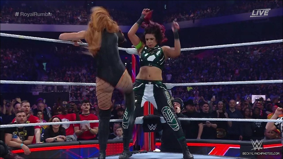WWE_Royal_Rumble_2023_720p_WEB_h264-HEEL_mp4_009538016.jpg