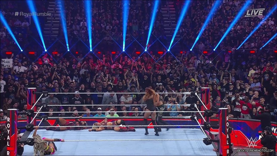 WWE_Royal_Rumble_2023_720p_WEB_h264-HEEL_mp4_009548816.jpg