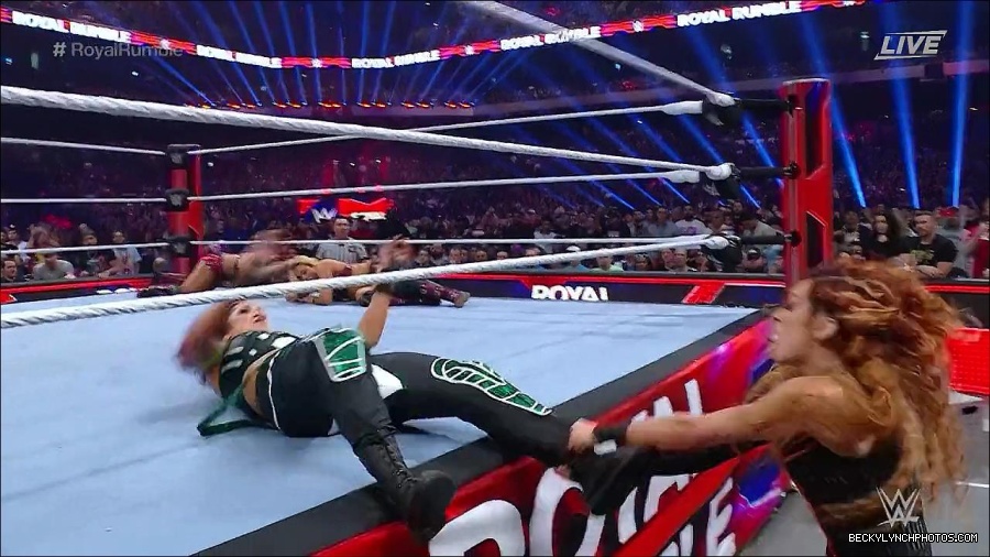 WWE_Royal_Rumble_2023_720p_WEB_h264-HEEL_mp4_009554416.jpg