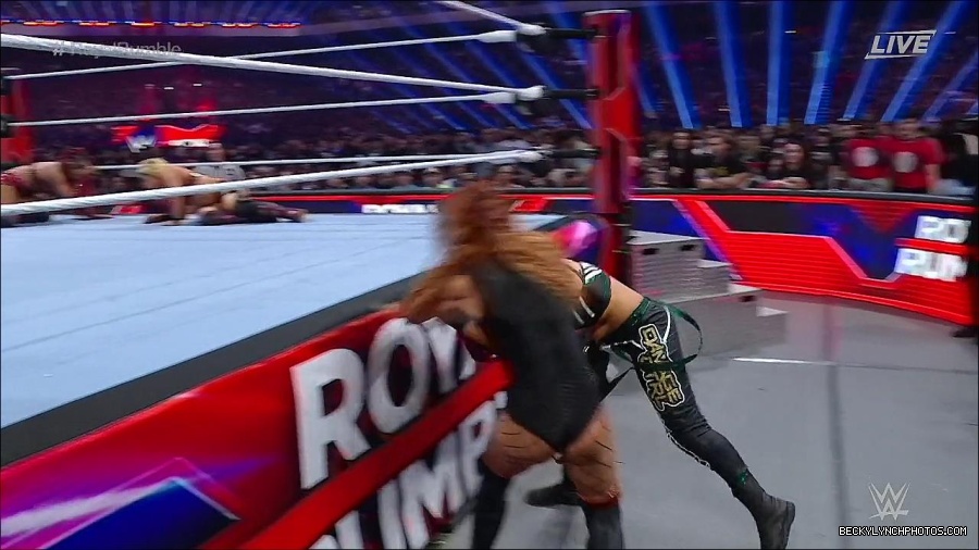 WWE_Royal_Rumble_2023_720p_WEB_h264-HEEL_mp4_009557616.jpg