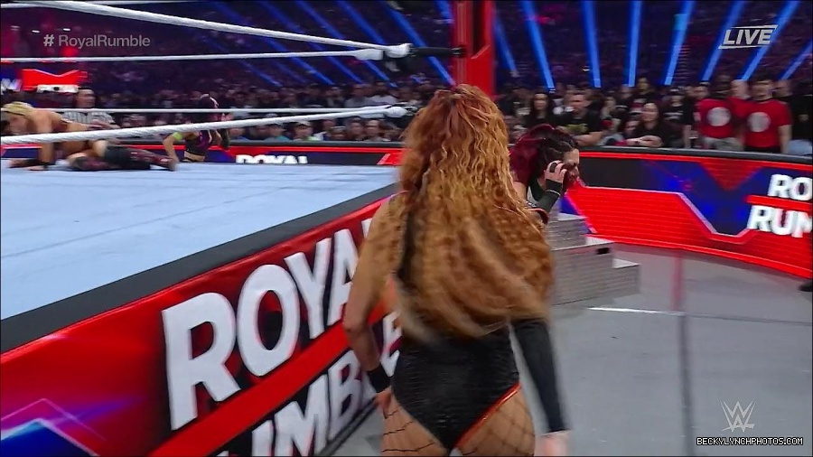 WWE_Royal_Rumble_2023_720p_WEB_h264-HEEL_mp4_009558416.jpg