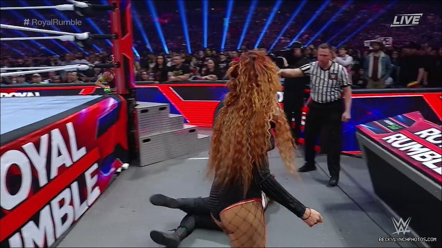 WWE_Royal_Rumble_2023_720p_WEB_h264-HEEL_mp4_009559216.jpg