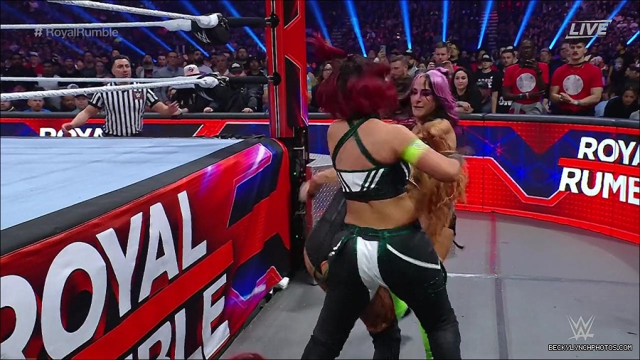 WWE_Royal_Rumble_2023_720p_WEB_h264-HEEL_mp4_009565216.jpg