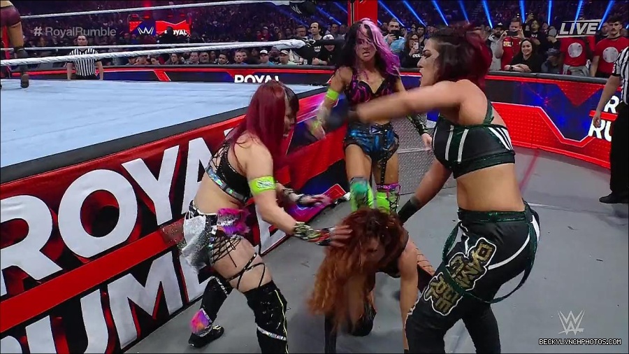 WWE_Royal_Rumble_2023_720p_WEB_h264-HEEL_mp4_009571216.jpg