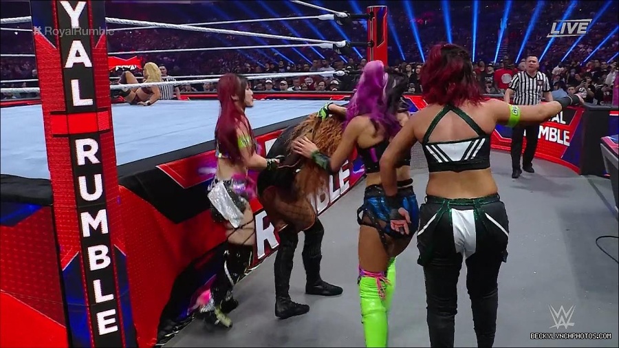 WWE_Royal_Rumble_2023_720p_WEB_h264-HEEL_mp4_009582816.jpg