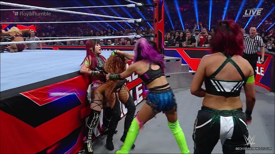 WWE_Royal_Rumble_2023_720p_WEB_h264-HEEL_mp4_009584016.jpg