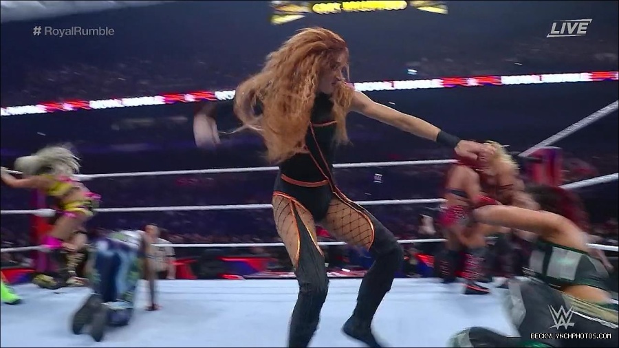 WWE_Royal_Rumble_2023_720p_WEB_h264-HEEL_mp4_010056750.jpg