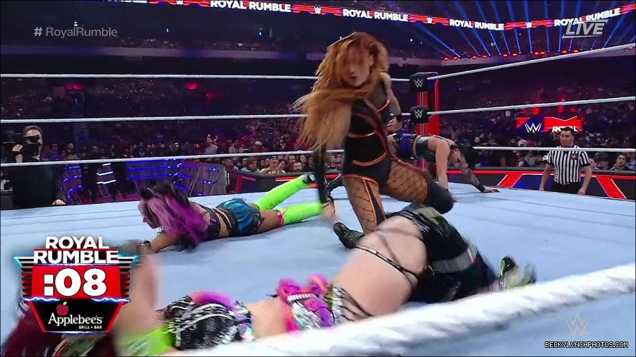 WWE_Royal_Rumble_2023_720p_WEB_h264-HEEL_mp4_010071150.jpg