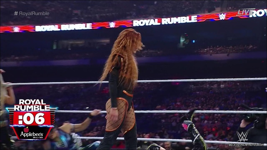 WWE_Royal_Rumble_2023_720p_WEB_h264-HEEL_mp4_010073150.jpg
