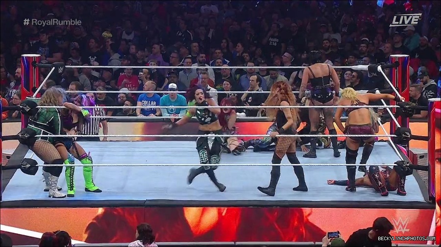 WWE_Royal_Rumble_2023_720p_WEB_h264-HEEL_mp4_010118350.jpg