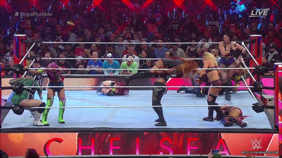 WWE_Royal_Rumble_2023_720p_WEB_h264-HEEL_mp4_010123950.jpg
