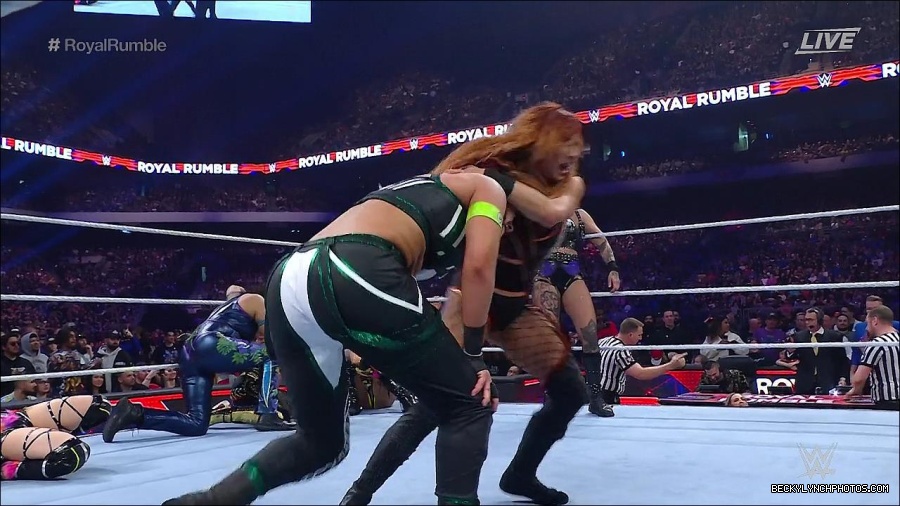 WWE_Royal_Rumble_2023_720p_WEB_h264-HEEL_mp4_010151150.jpg