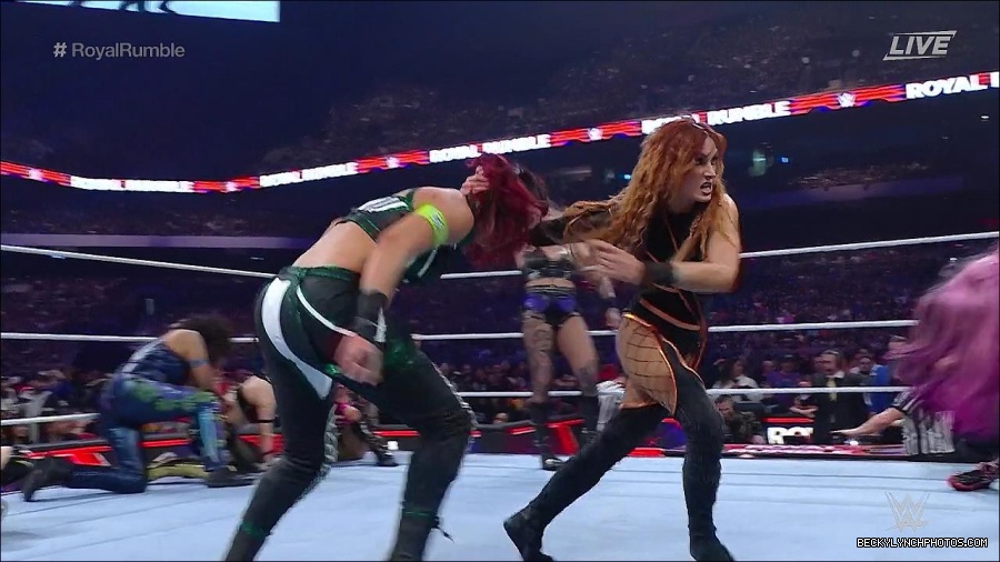 WWE_Royal_Rumble_2023_720p_WEB_h264-HEEL_mp4_010151550.jpg