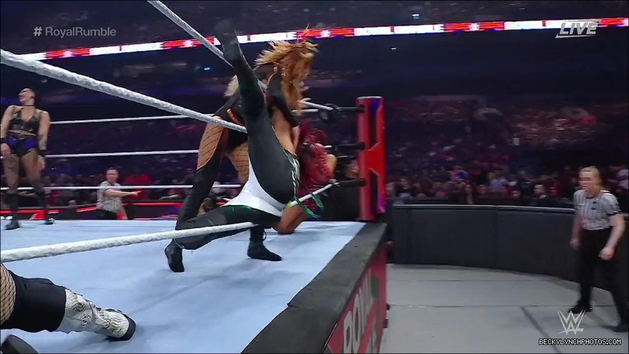 WWE_Royal_Rumble_2023_720p_WEB_h264-HEEL_mp4_010153950.jpg