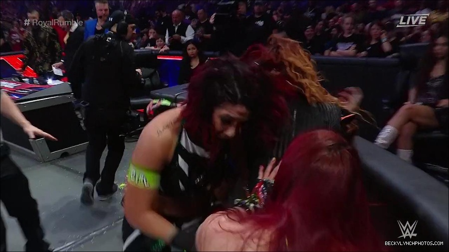 WWE_Royal_Rumble_2023_720p_WEB_h264-HEEL_mp4_010199950.jpg