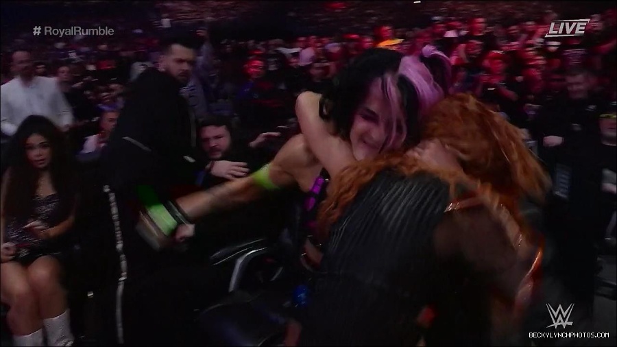 WWE_Royal_Rumble_2023_720p_WEB_h264-HEEL_mp4_010211150.jpg