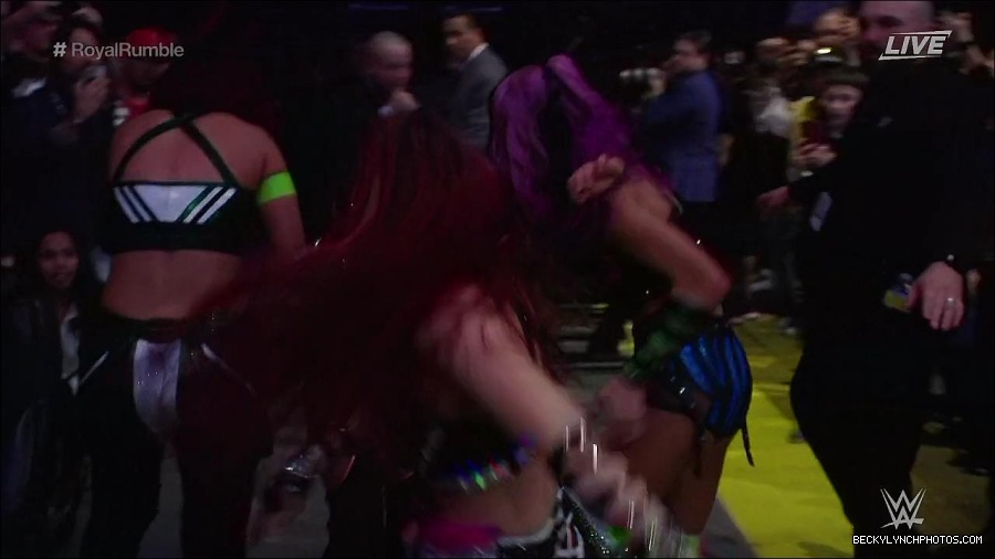 WWE_Royal_Rumble_2023_720p_WEB_h264-HEEL_mp4_010215550.jpg