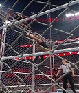 WWE_Monday_Night_RAW_2023_02_06_720p_HDTV_x264-Star_mp4_007727033.jpg