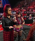 WWE_WrestleMania_Raw_2023_03_27_720p_HDTV_x264-NWCHD_mp4_000599586.jpg