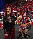 WWE_WrestleMania_Raw_2023_03_27_720p_HDTV_x264-NWCHD_mp4_000626813.jpg