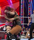 WWE_WrestleMania_Raw_2023_03_27_720p_HDTV_x264-NWCHD_mp4_001040894.jpg
