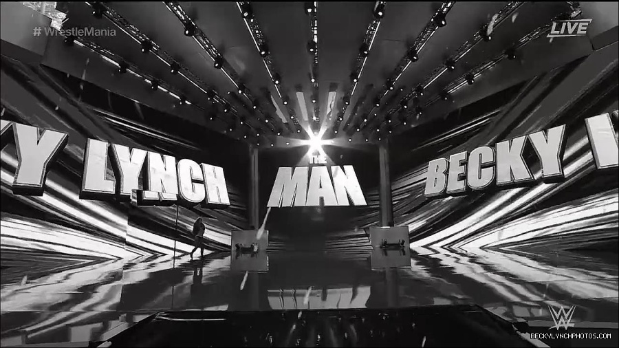 WWE_WrestleMania_39_Saturday_720p_WEB_h264-HEEL_mp4_005340754.jpg
