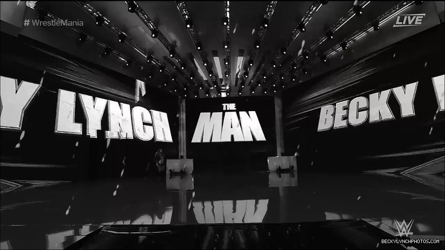 WWE_WrestleMania_39_Saturday_720p_WEB_h264-HEEL_mp4_005341954.jpg
