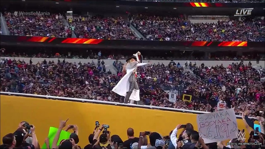 WWE_WrestleMania_39_Saturday_720p_WEB_h264-HEEL_mp4_005384820.jpg
